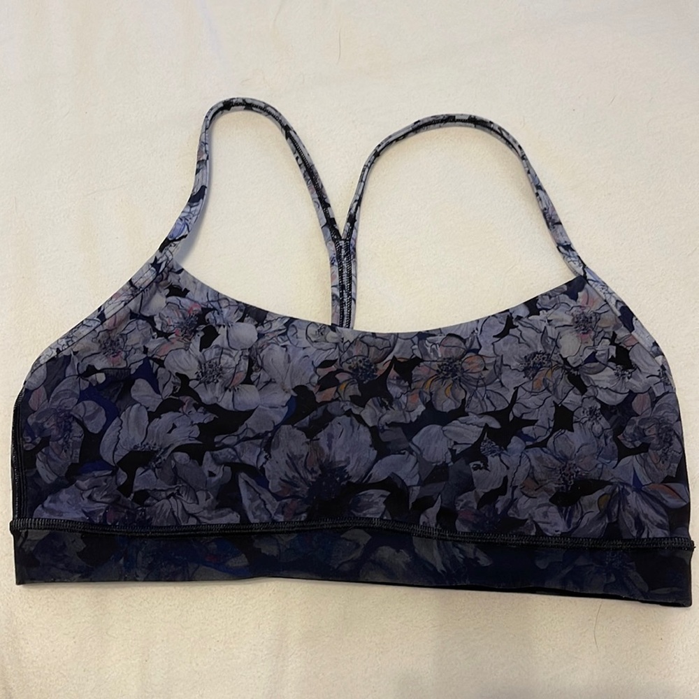 LULULEMON flow y bra